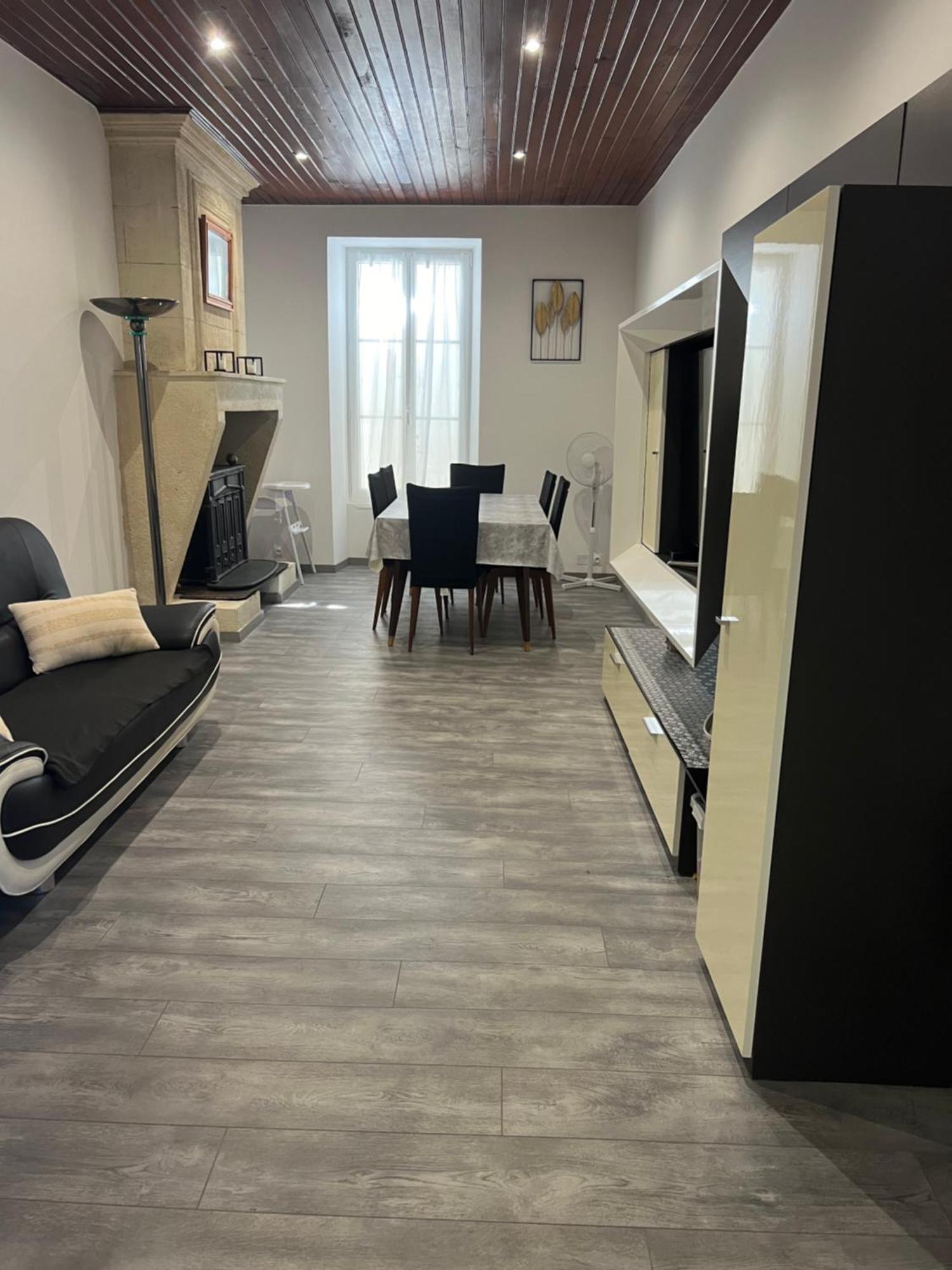 Gite Le Clos Saint-Sulpice-de-Faleyrens ภายนอก รูปภาพ